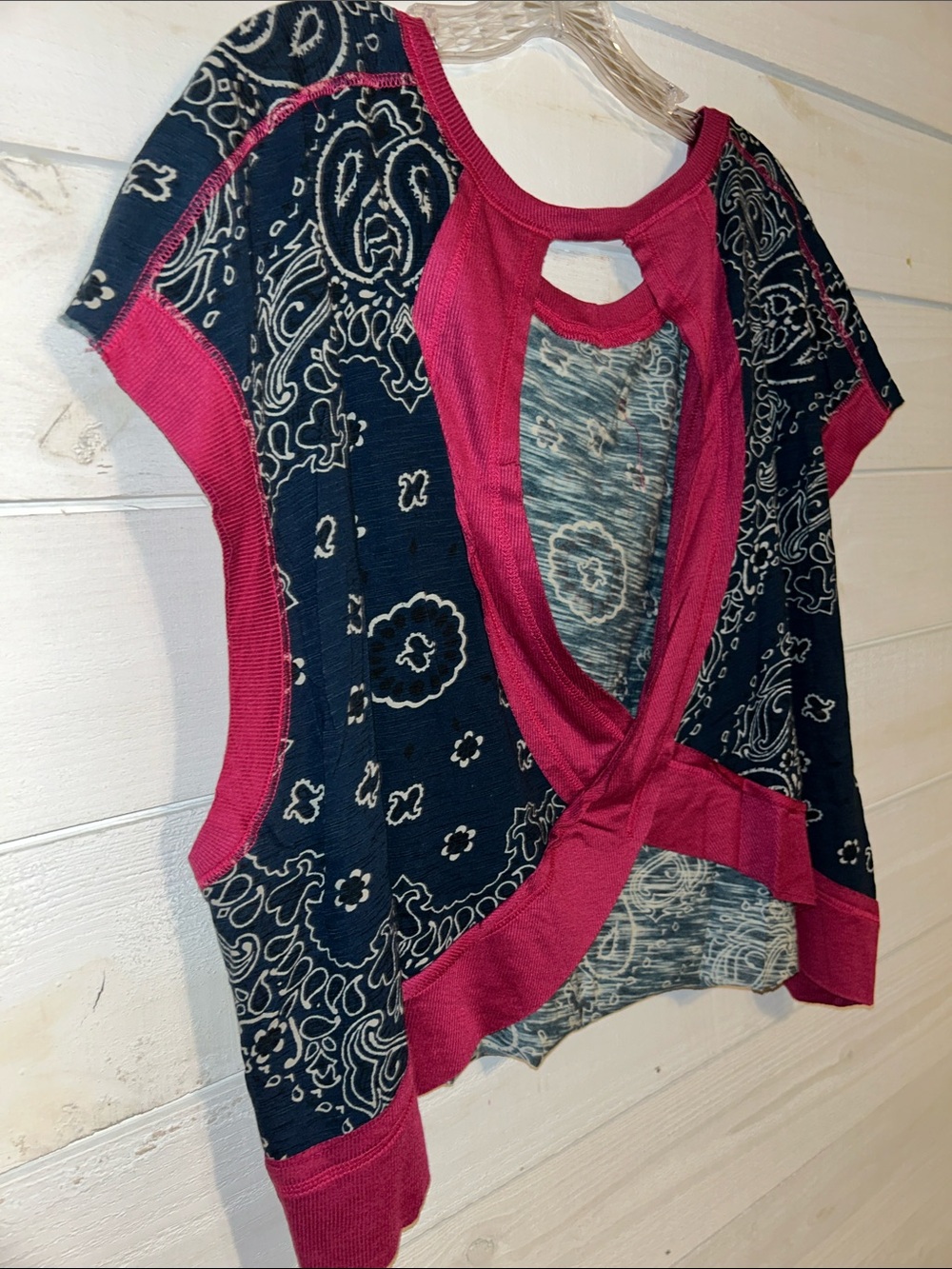 Natural Life ๐ Bandana Print Short Sleeve Top with Fuchsia Trim - Picture 7 of 7